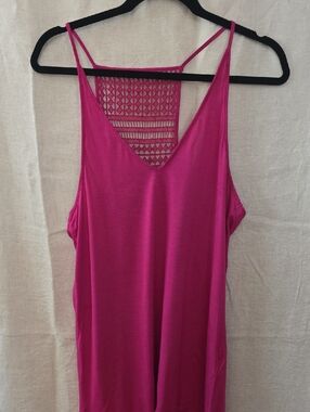 Old Navy Fuchsia Lace-Back Camisole Tank